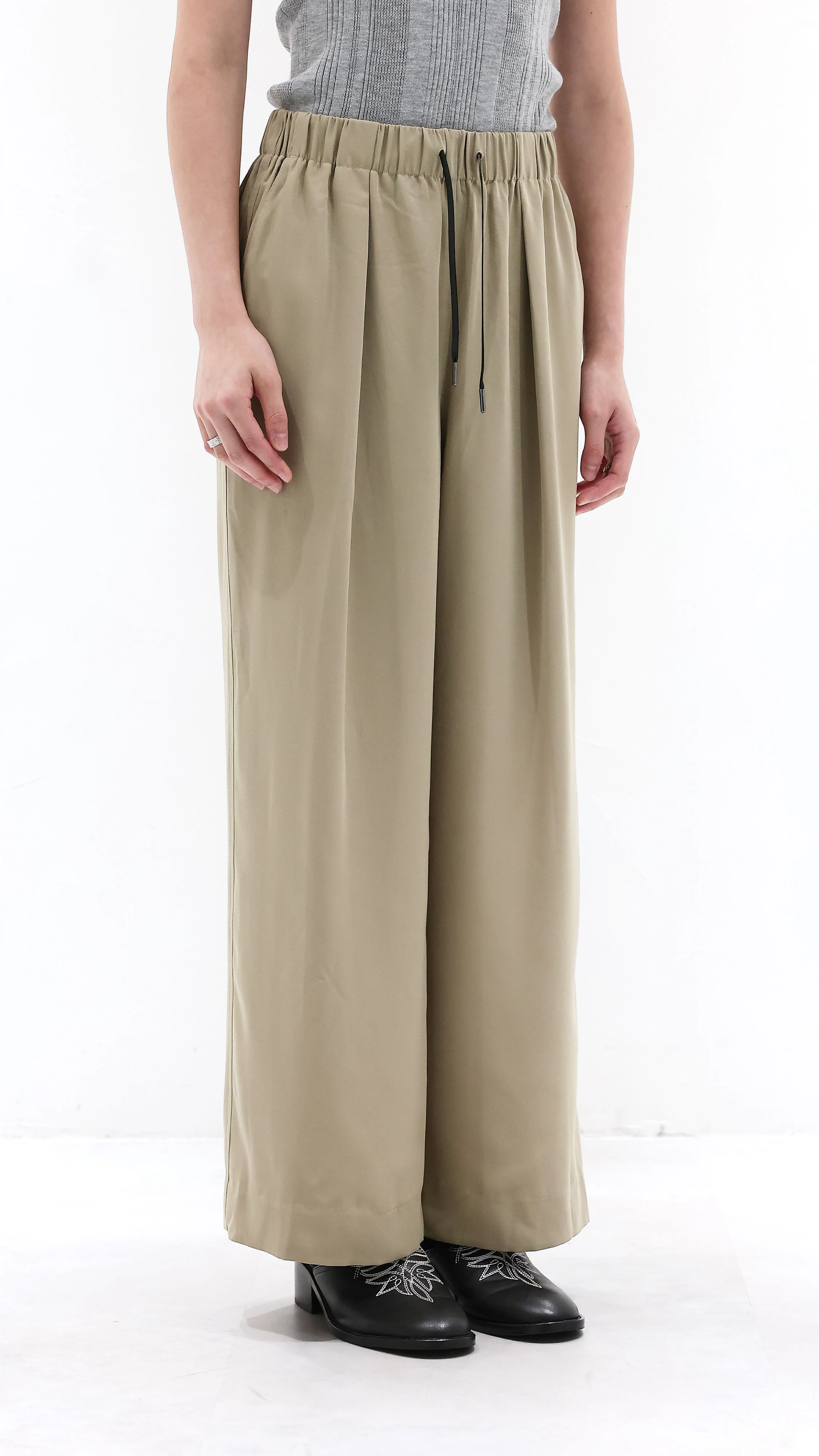 Wide-Leg Drawstring Pants