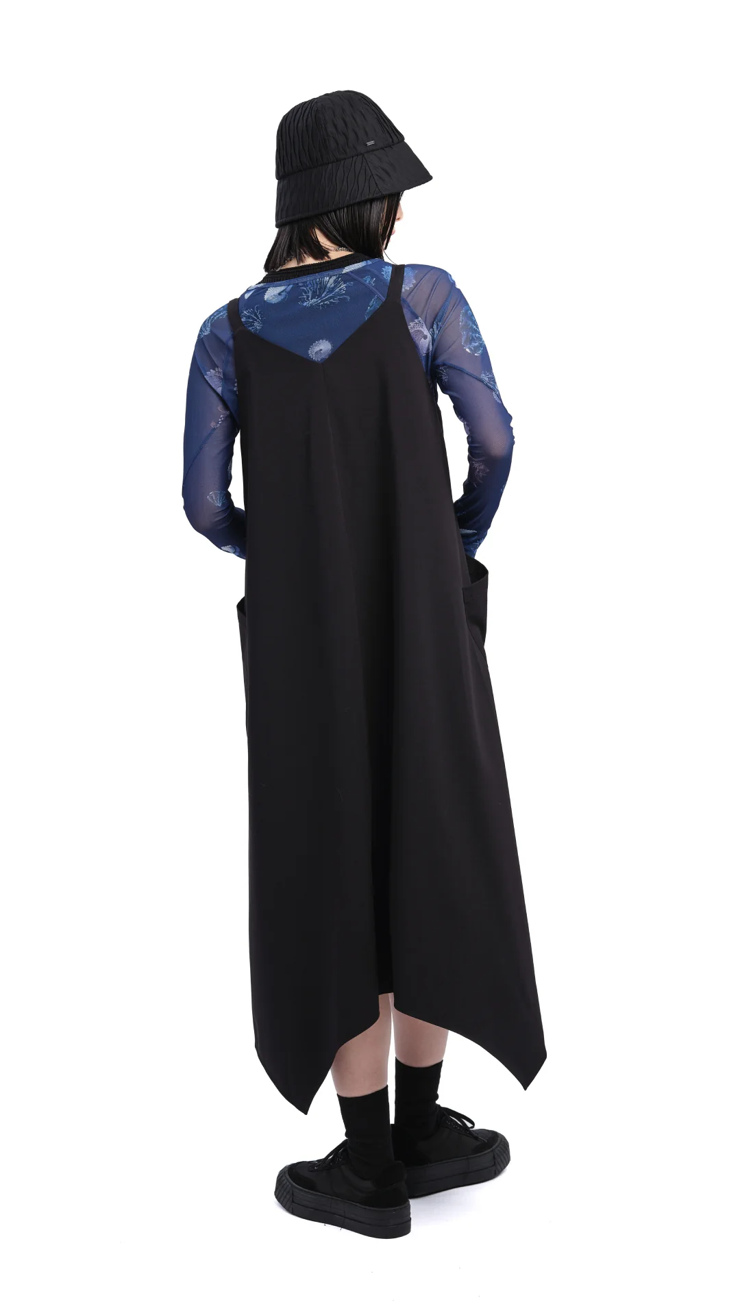 Wrinkled Beauty Tulip Hat