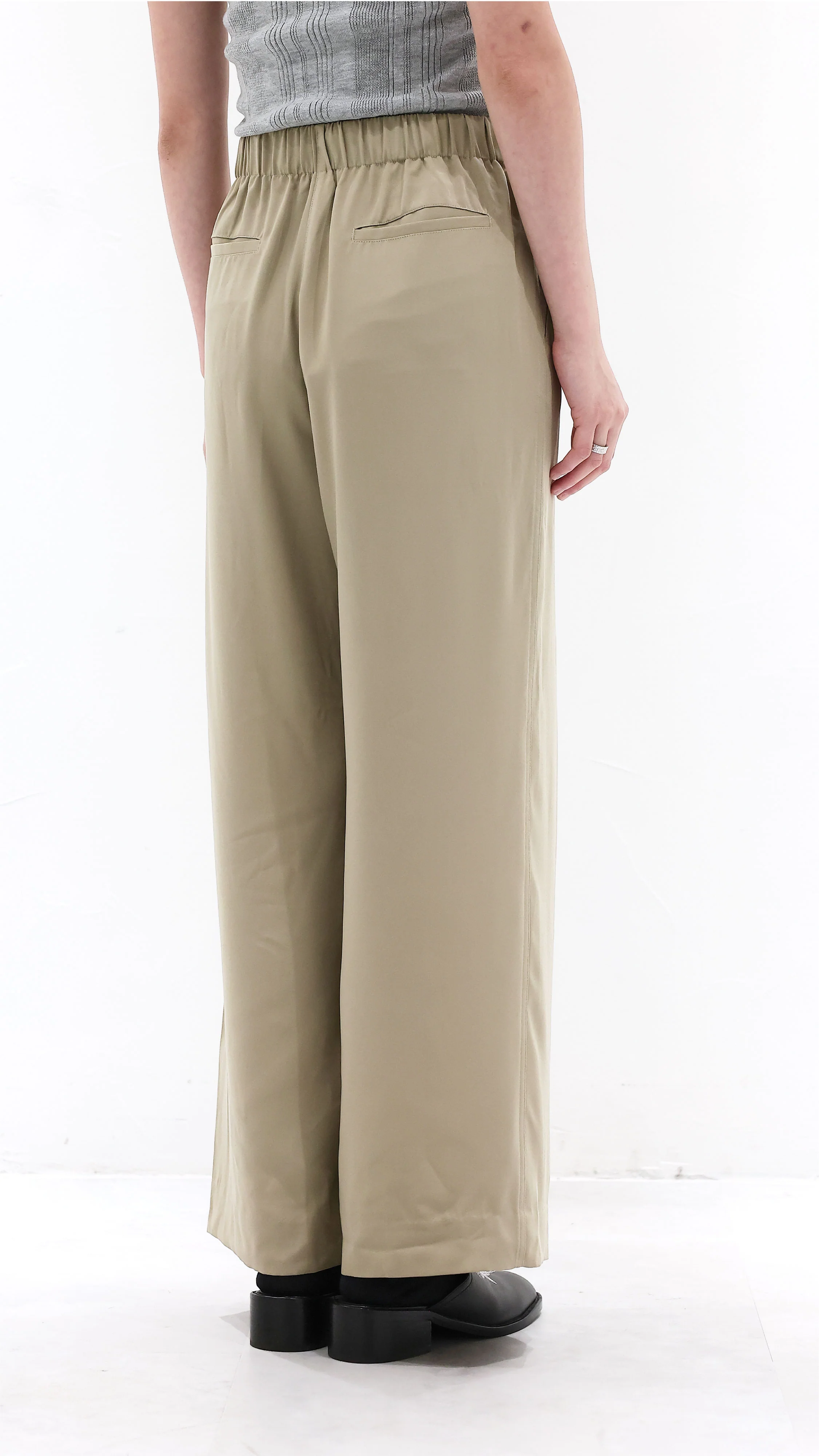 Wide-Leg Drawstring Pants