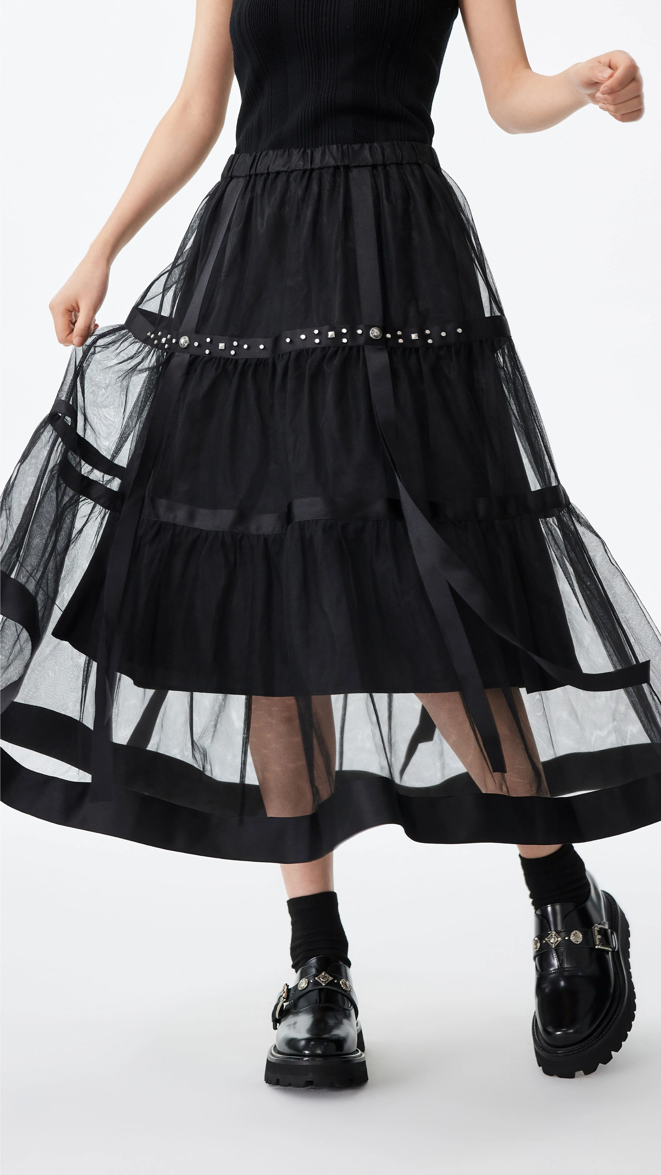 Tulle with Satin Skirt - Hudung