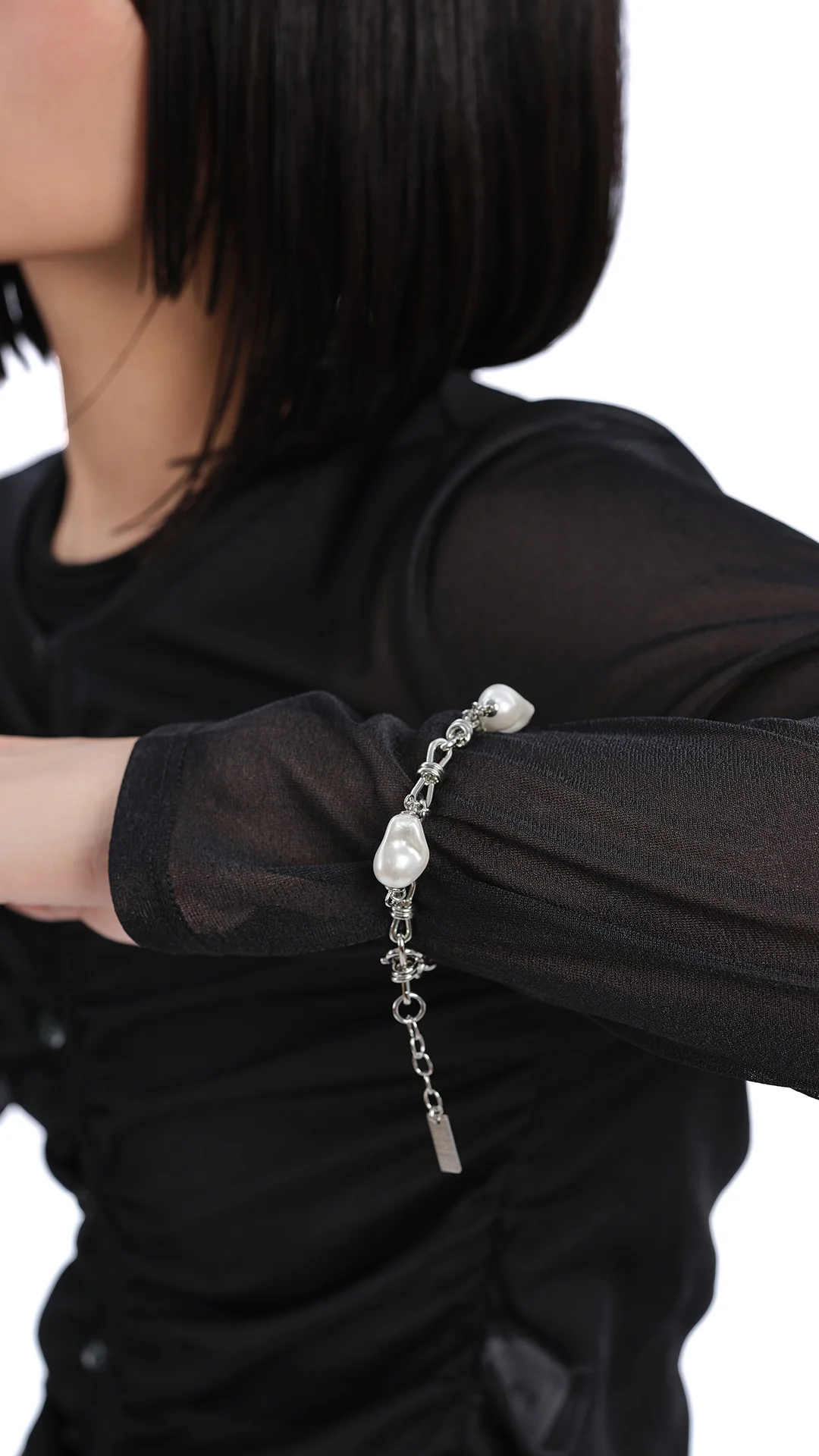 Integrate With Faux Pearl Bracelet - Hudung