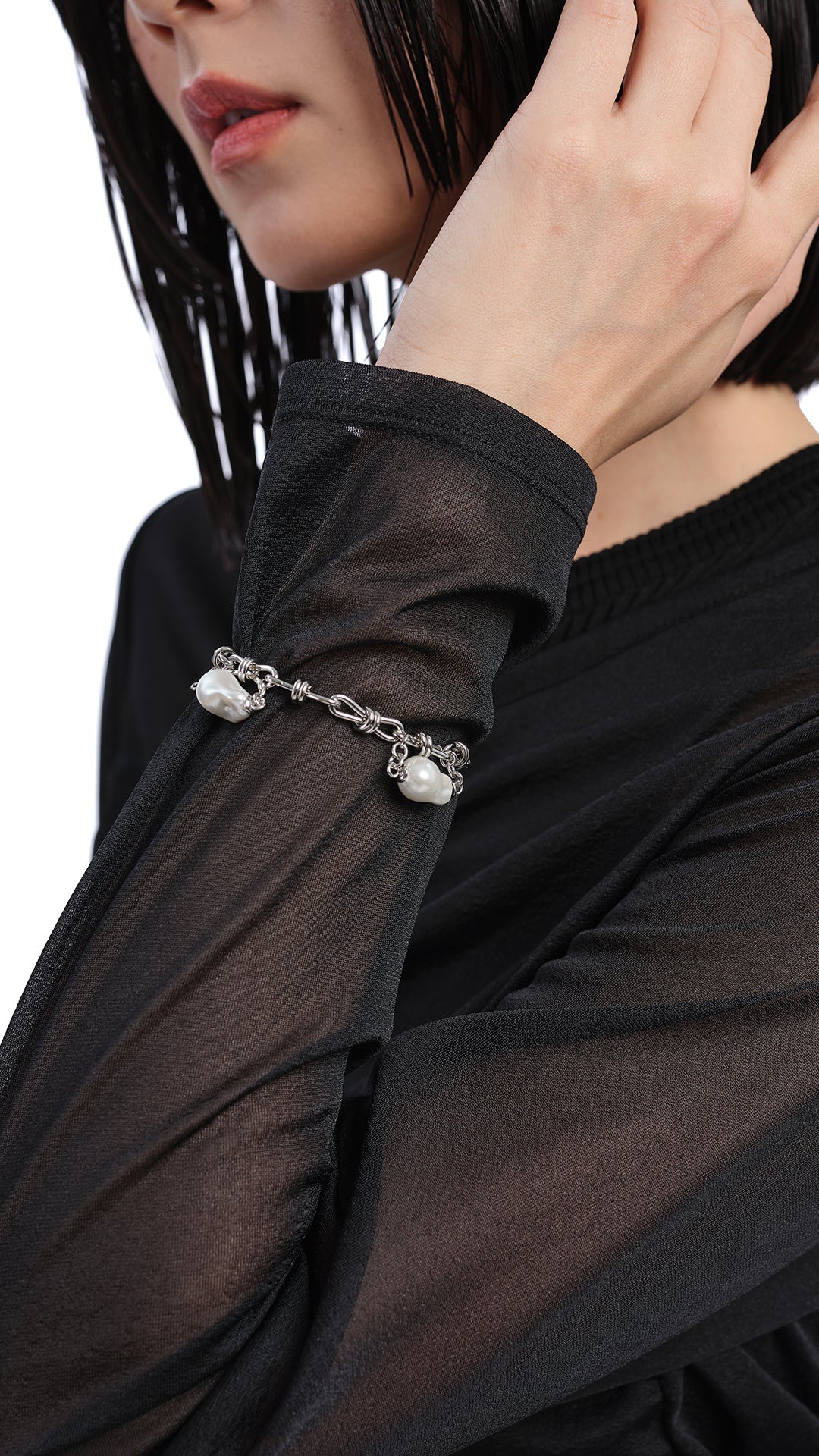 Integrate With Faux Pearl Bracelet - Hudung