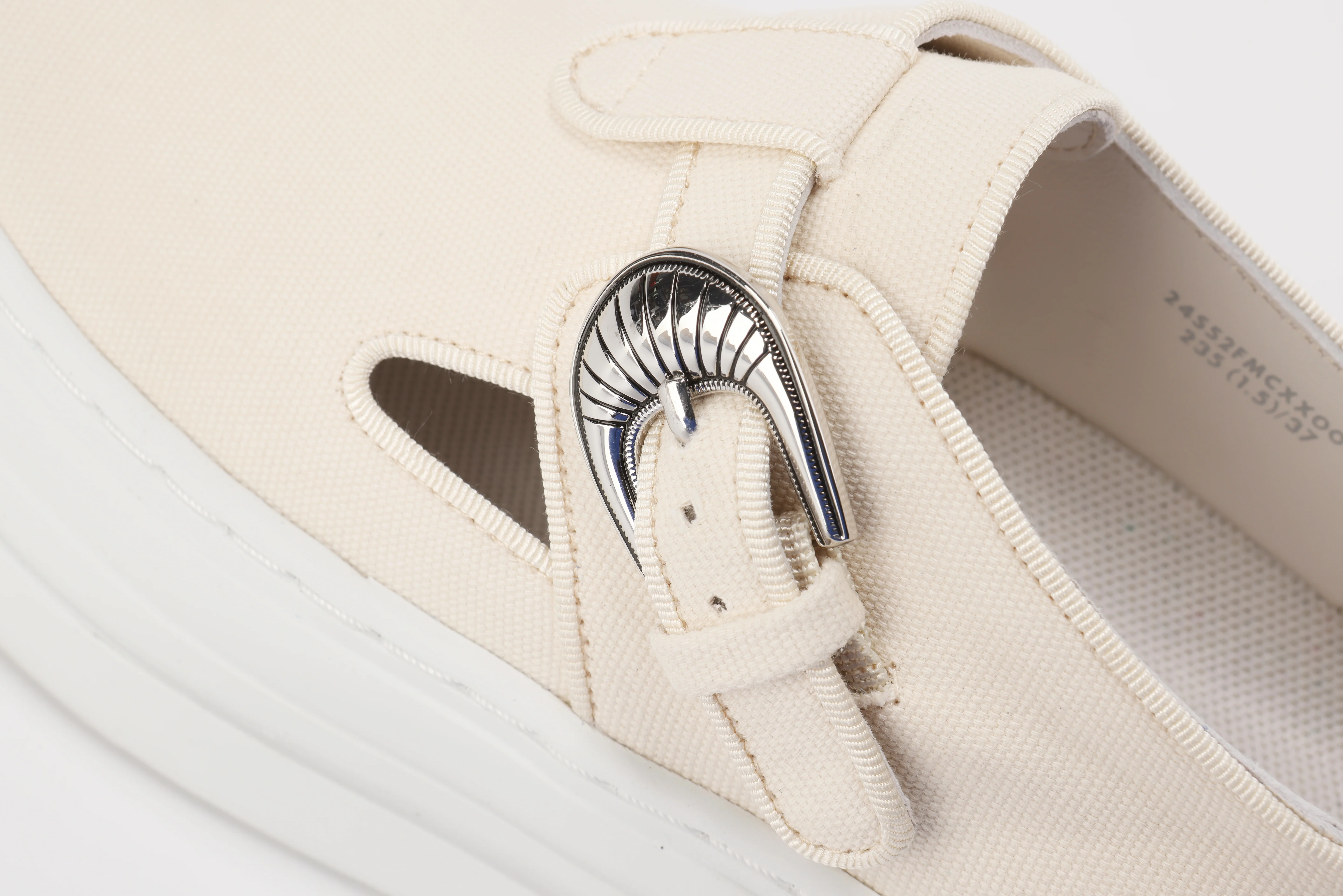 Sporty Mary Jane Hybrid Sneakers - Hudung