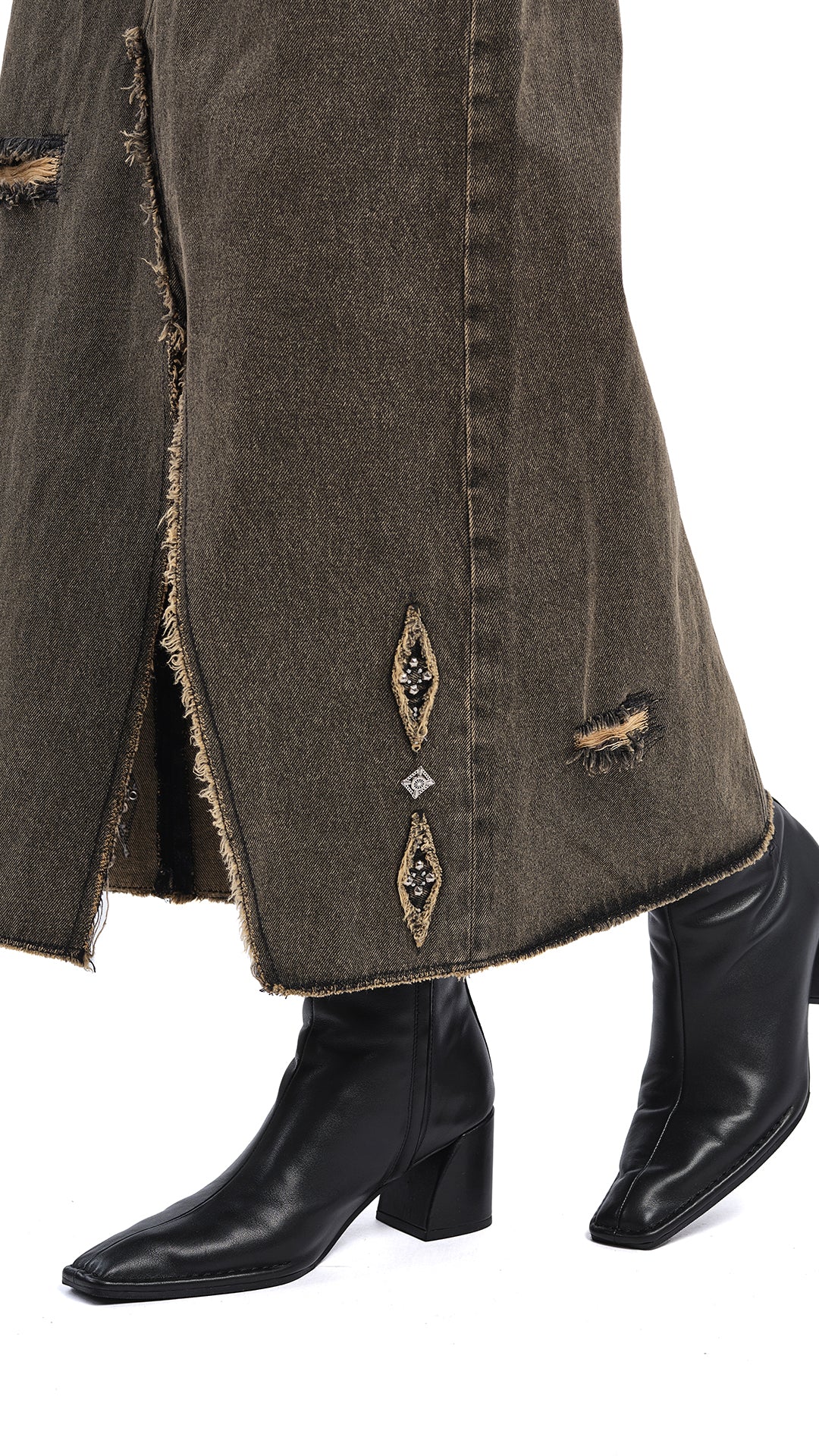 Square-toe Ankle Boots - Hudung