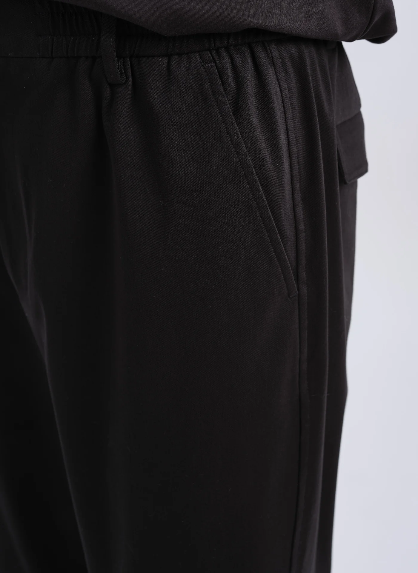 Wonder Shape (Move) Ankle Length Regular Tapered Pants (P-14) - Hudung