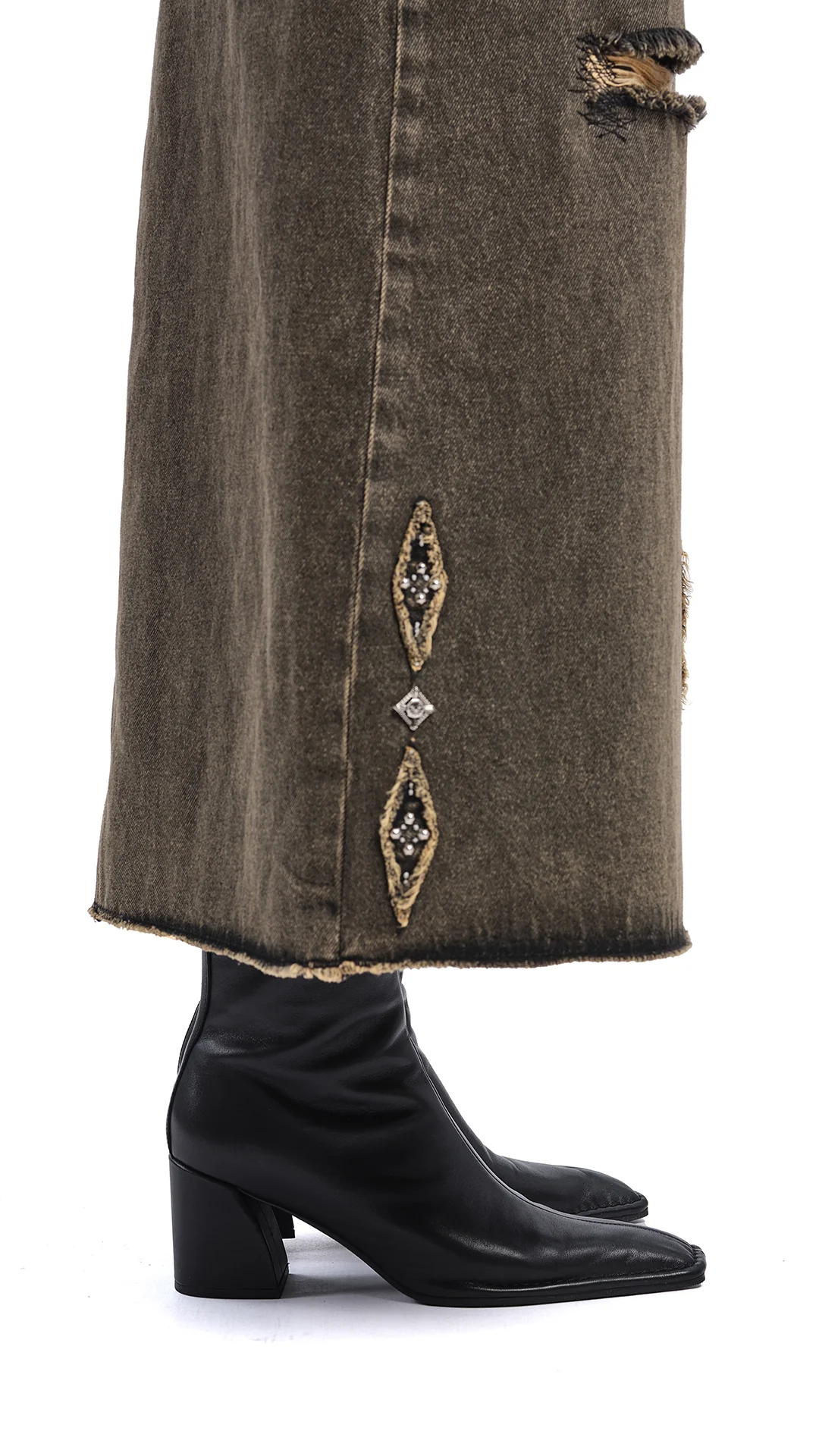 Square-toe Ankle Boots - Hudung