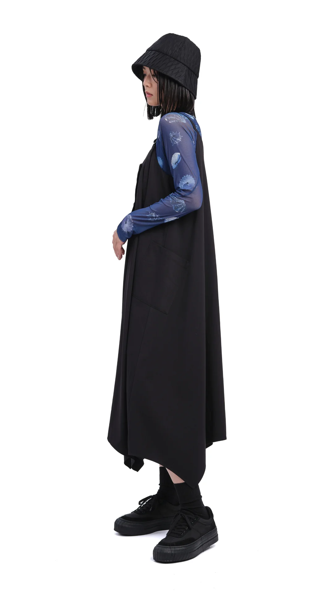 Wrinkled Beauty Tulip Hat - Hudung